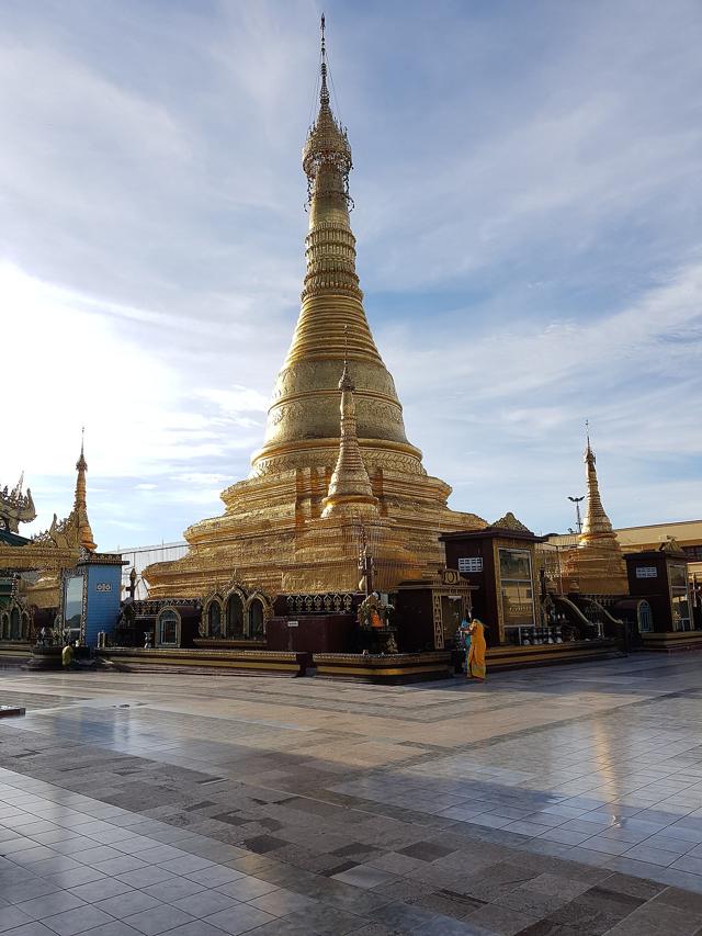 Thein Daw Gyi Pagoda